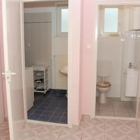 Kek Kucko Vendeghaz Apartmán